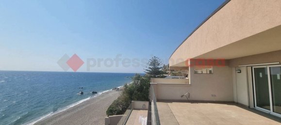 Квартира с 3 спальнями в Мессина, Италия № 333036 21