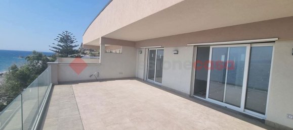 Квартира с 3 спальнями в Мессина, Италия № 333036 15