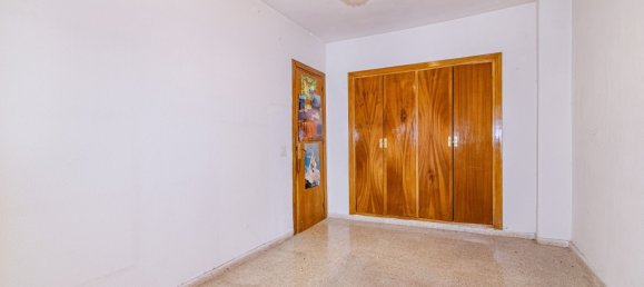 Apartamento de 4 dormitorios en Granada, Spain No. 145718 15