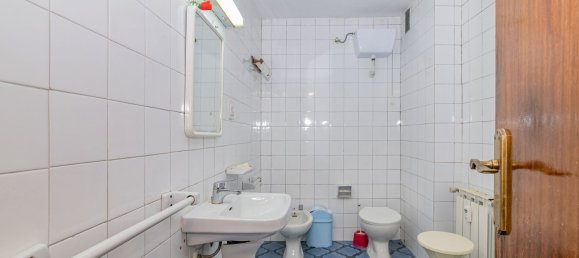 Apartamento de 4 dormitorios en Granada, Spain No. 145718 9