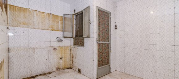 Apartamento de 4 dormitorios en Granada, Spain No. 145718 11
