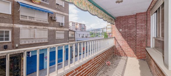 Apartamento de 4 dormitorios en Granada, Spain No. 145718 3