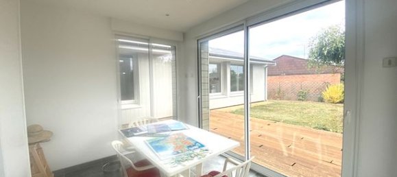 4 bedrooms House in Evreux, France No. 362123 4