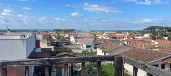 Apartamento de 2 dormitorios en Ardea, Italy No. 219442 7