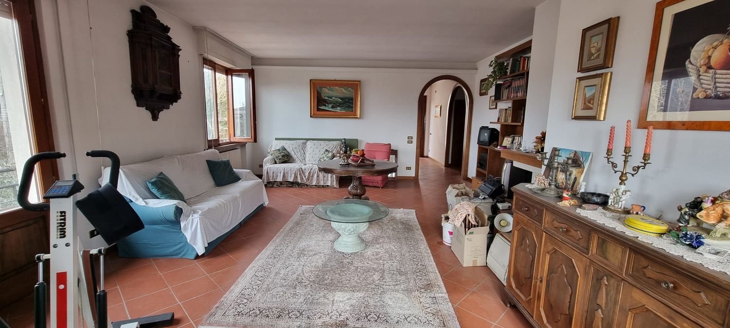 9-salle Maison à Massa e Cozzile, Italy No. 122202