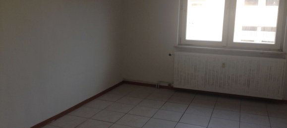Apartamento de 4 dormitorios en Oberhausen, Germany No. 60090 4