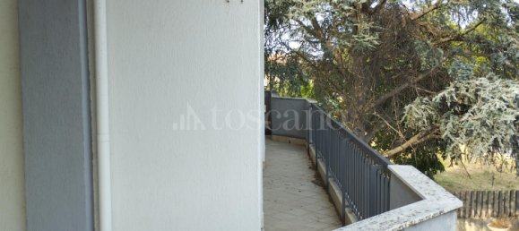 6 rooms House in Loreto Aprutino, Italy No. 279889 20