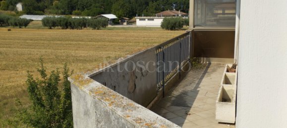 6 rooms House in Loreto Aprutino, Italy No. 279889 15