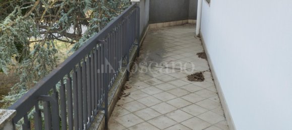 6 rooms House in Loreto Aprutino, Italy No. 279889 21