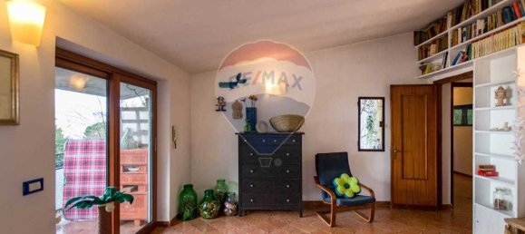 Villa de 3 dormitorios en Carini, Italy No. 311971 10