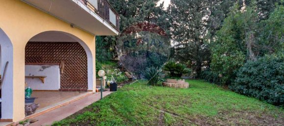 Villa de 3 dormitorios en Carini, Italy No. 311971 4
