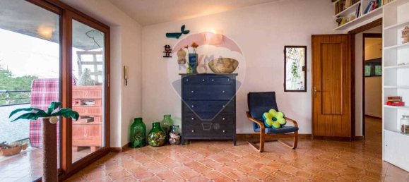 Villa de 3 dormitorios en Carini, Italy No. 311971 8