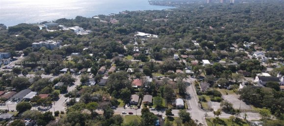 5 bedrooms Villa for sale in Miami, Miami-Dade, Florida, USA № 615453 10