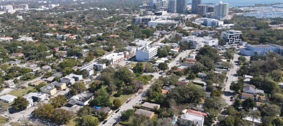 5 bedrooms Villa for sale in Miami, Miami-Dade, Florida, USA № 615453 7