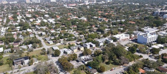 5 bedrooms Villa for sale in Miami, Miami-Dade, Florida, USA № 615453 5