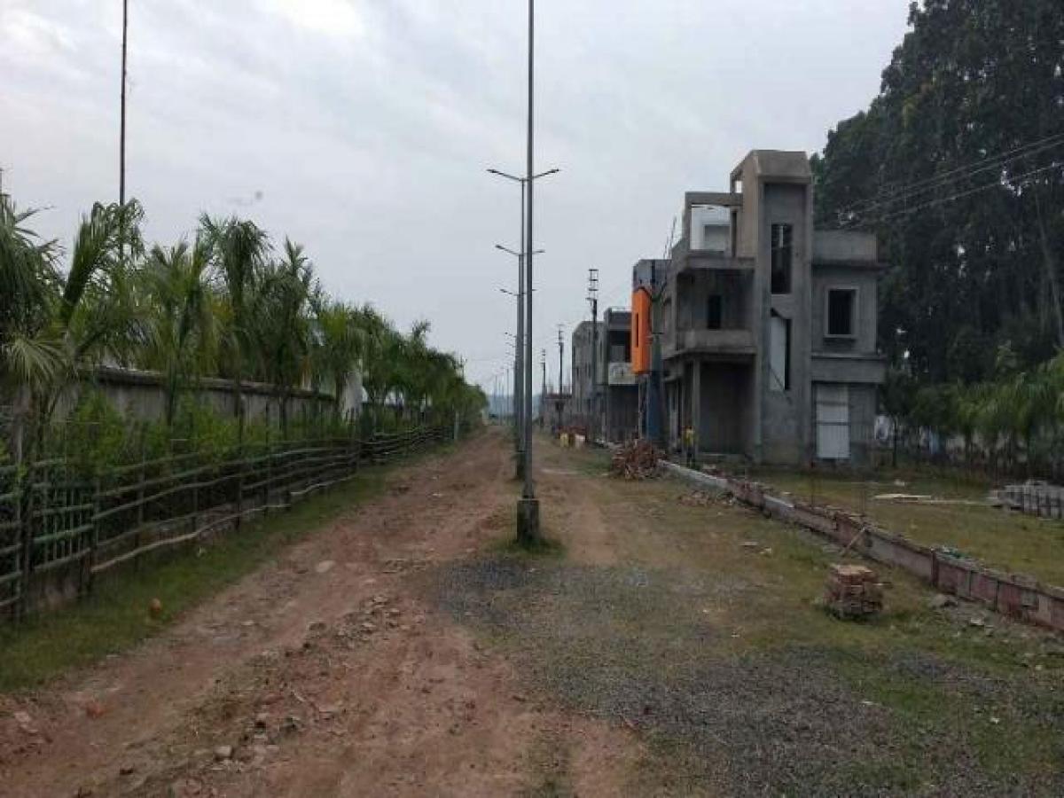  Land in Kolkata, India No. 33425