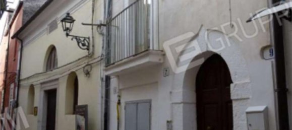 4 rooms Apartment in San Giovanni Rotondo, Italy No. 185780 3