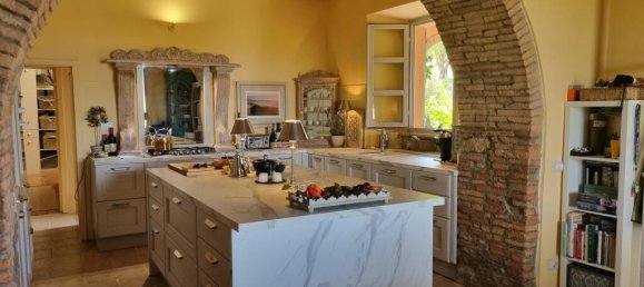 Villa de 4 dormitorios en Volterra, Italy No. 130411 6