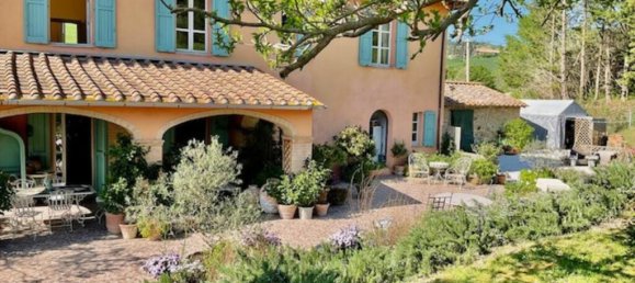 Villa de 4 dormitorios en Volterra, Italy No. 130411 22