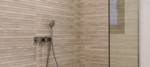 Villa de 5 dormitorios en Marbella, Spain No. 136604 22