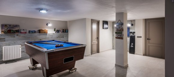 Villa de 5 dormitorios en Marbella, Spain No. 136604 20