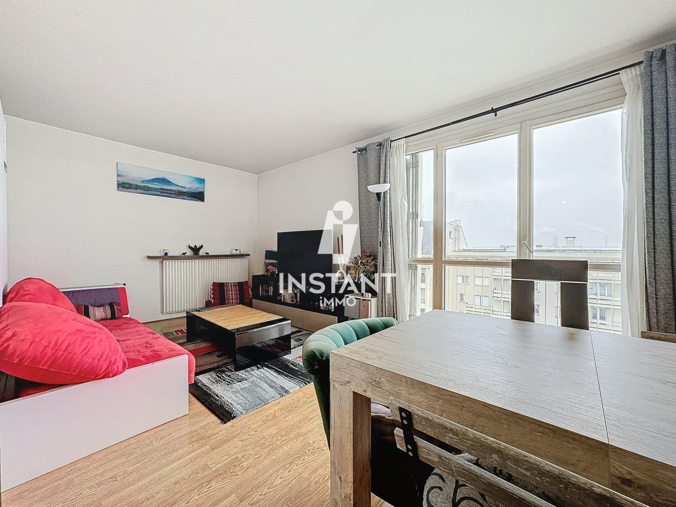Studio in Charenton-le-Pont, France No. 172282