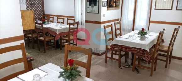 250m² Commercial property in Caorle, Italy No. 356974 5