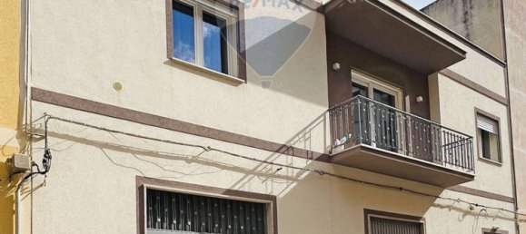 6 rooms Apartment in Erice, Italy No. 300883 3