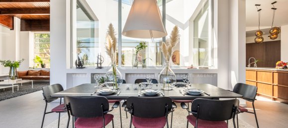 6 bedrooms Villa in Marbella, Spain No. 18988 4