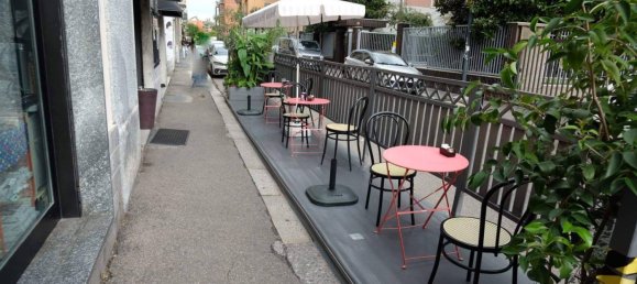 Propiedad comercial de 2 habitaciónes en Milan, Italy No. 239410 8