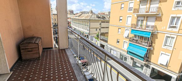 9 bedrooms Apartment in Genoa, Italy No. 327358 15