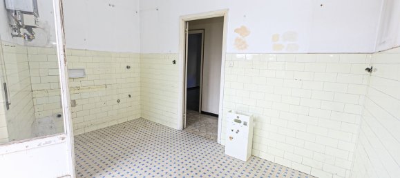 9 bedrooms Apartment in Genoa, Italy No. 327358 25