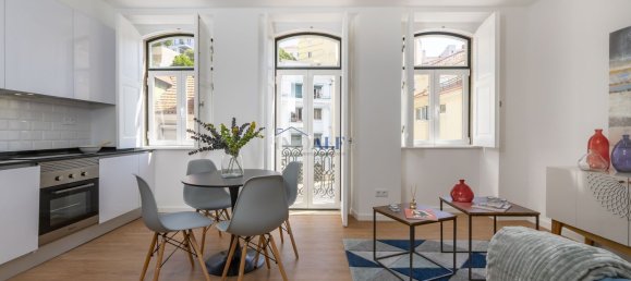 2 bedrooms Apartment in Lisbon, Portugal No. 163697 3