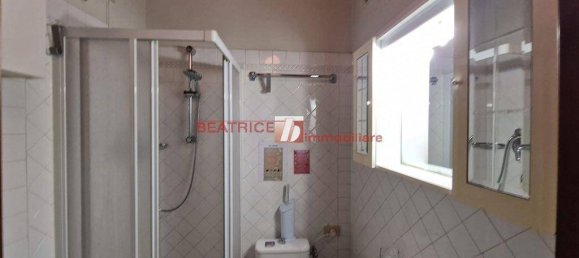 Apartamento de 3 dormitorios en Lucca, Italy No. 99553 31