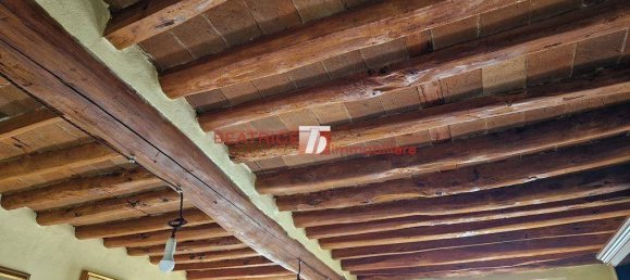 Apartamento de 3 dormitorios en Lucca, Italy No. 99553 14