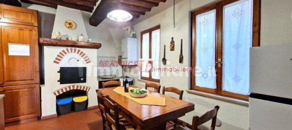 Apartamento de 3 dormitorios en Lucca, Italy No. 99553 15