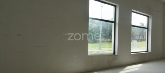 541m² Commercial property in Viseu, Portugal No. 87176 7