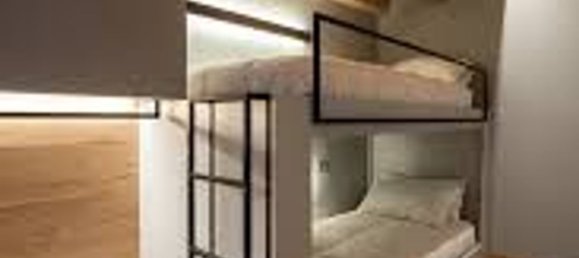 1707m² Commercial property in Naples, Italy No. 266126 31