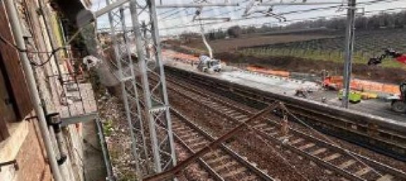 3 rooms House in Verona, Italy No. 329347 4