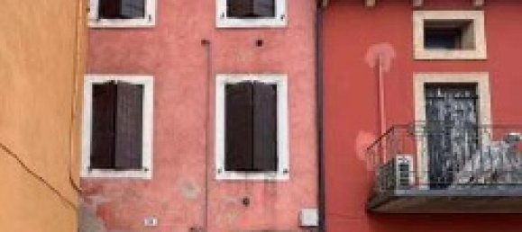 3 rooms House in Verona, Italy No. 329347 3