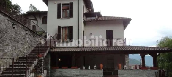 Villa de 3 dormitorios en Sormano, Italy No. 3268 19