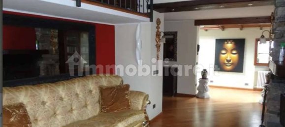 Villa de 3 dormitorios en Sormano, Italy No. 3268 12