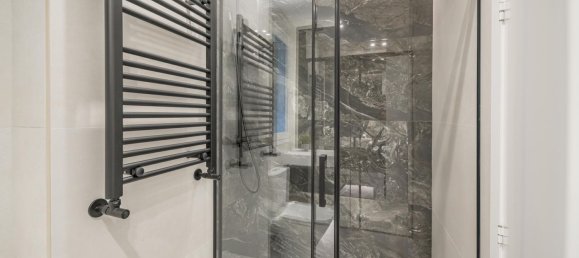 2 bedrooms Apartment in Madrid, Spain No. 124882 9