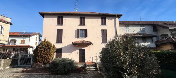 Квартира с 2 спальнями в Моццате, Италия № 338688 12