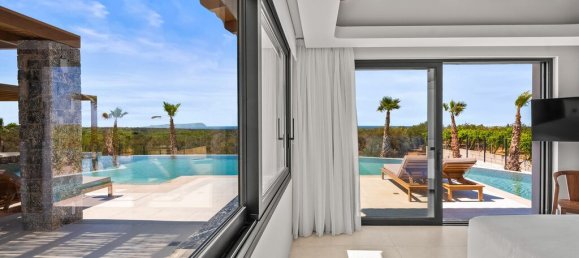 Villa de 4 dormitorios en Hersonissos, Greece No. 2517 6