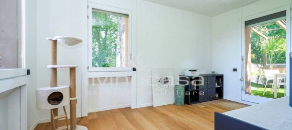 3 bedrooms Apartment in Barzanò, Italy No. 265018 23