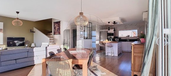 4 bedrooms Castles in Wintzenheim, France No. 160336 17