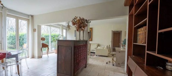 2 chambres Appartement à Vaucresson, France No. 126835 7