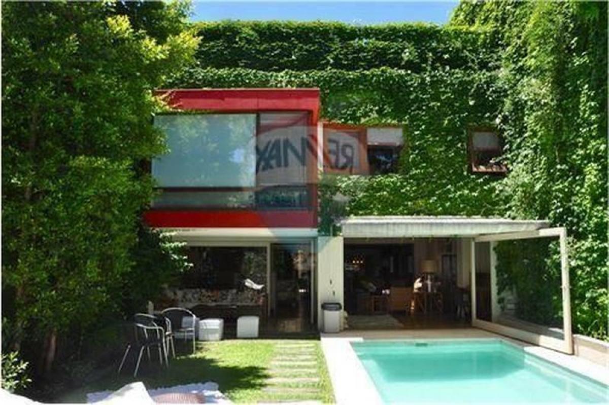 847m² Office in Buenos Aires, Argentina No. 104682