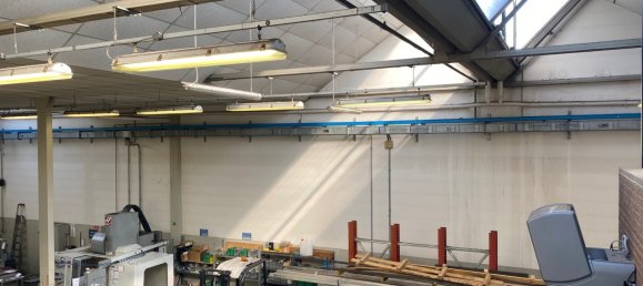 Almacén en Sasso Marconi, Italy 400 m² No. 80561 10